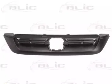 6502-07-2957990P BLIC Решетка радиатора