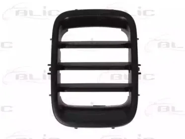6502-07-6842990P BLIC Решетка радиатора