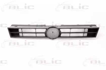6502-07-9507990P BLIC Решетка радиатора
