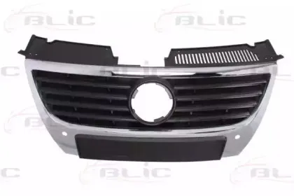 6502-07-95409911P BLIC Решетка радиатора