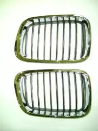 004-07-485 LORO Решетка радиатора