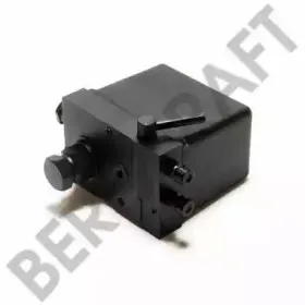 BK7802230 BERGKRAFT Опрокидывающий насос, кабина