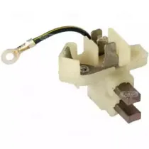 131703 HC-Cargo Кронштейн, угольная щетка