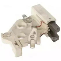 131914 HC-Cargo Кронштейн, угольная щетка