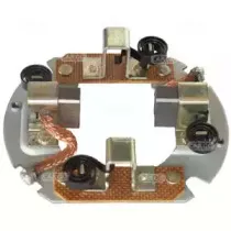 132425 HC-Cargo Кронштейн, угольная щетка