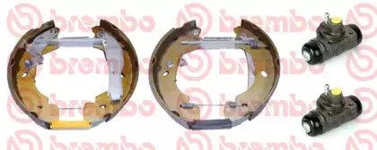 K 24 035 BREMBO Комплект тормозных колодок