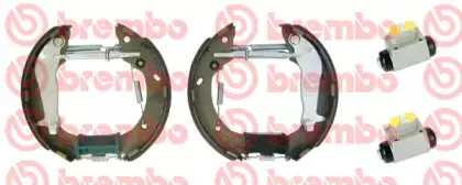 K 30 011 BREMBO Комплект тормозных колодок