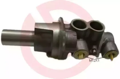 M 23 071 BREMBO Главный тормозной цилиндр