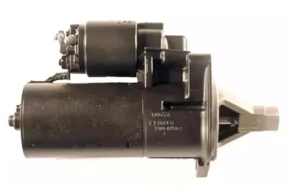 friesen-8080102